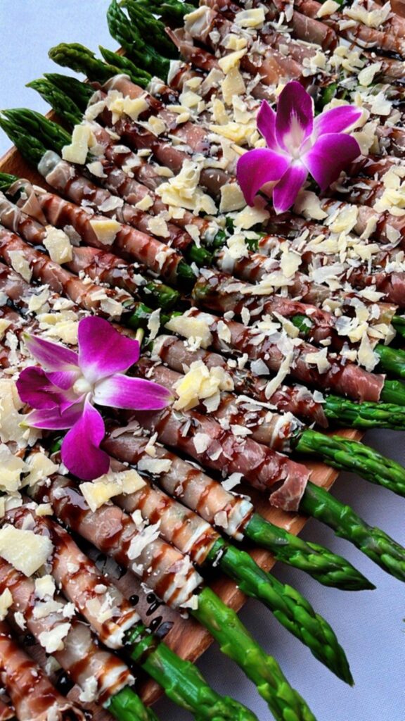 Prosciutto wrapped Asparagus 